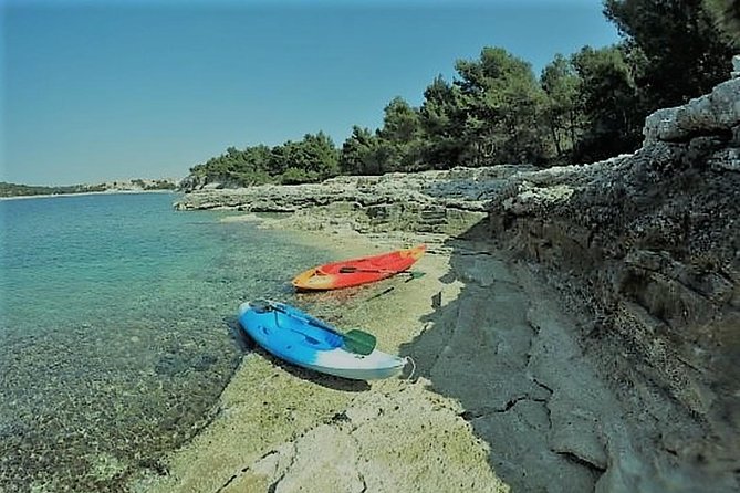 1.5-hour Clear Kayak Rentals: Explore Verudela Cave & Islands - Getting to Verudela and planning your evening