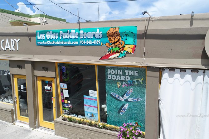 1.5 Hour Paddle Board Rental with Instruction - Why the Las Olas canals make a good paddle route