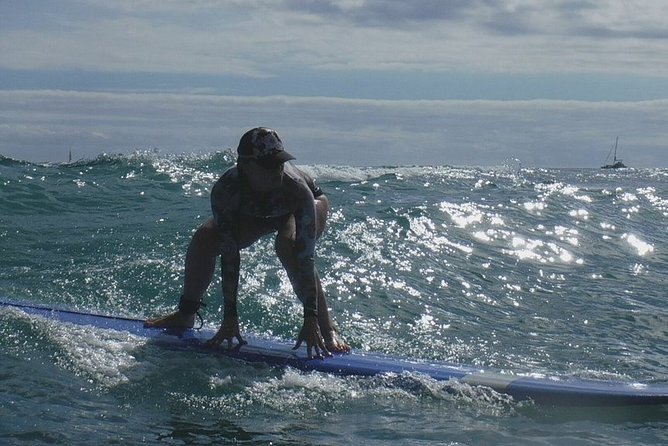 1.5-Hour Private Surfing Lesson in Honolulu - Starting on the sand with safety and ocean awareness