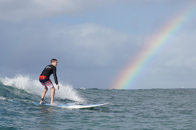 1.5-Hour Semi Private Surfing Lesson in Honolulu - Waikīkī Beach gives beginners a fair first test