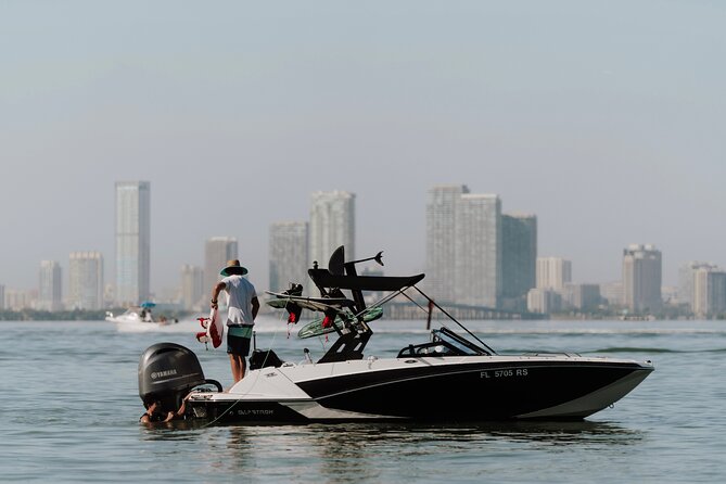 1-Hour Private Wakeboard Lesson in Miami Beach - Timing, weather, and practical planning