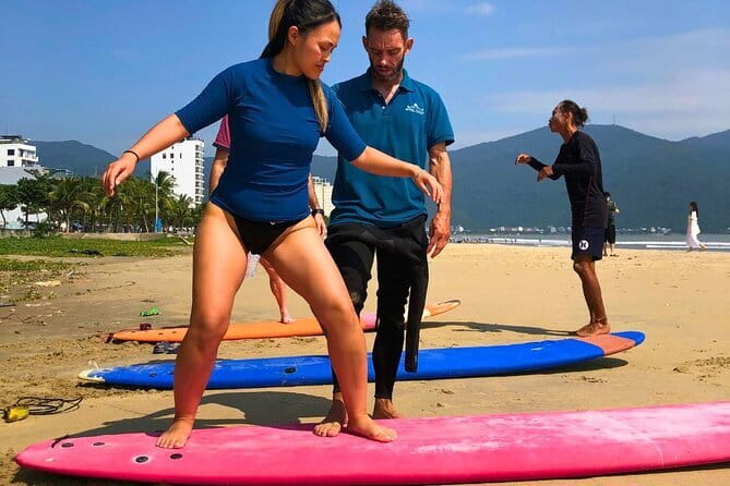 1 Hour Taster Surf Lesson at My Khe Beach - Gear included, with less packing stress
