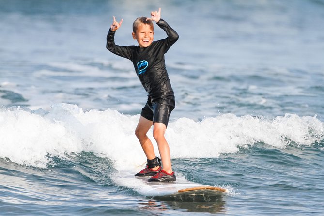 2 Hour Beginner Group Surf Lessons - Photos, nearby plans, and the value of the day