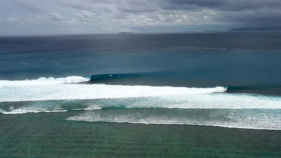 2 Hour Surf Lesson Jeffreys Bay - Getting your board and wetsuit ready