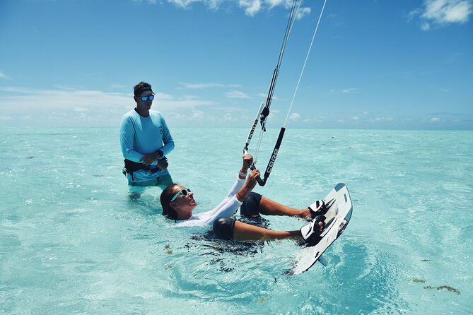 3 hours Private Kiteboarding Beginner Lesson - Getting onto the board for your first rides