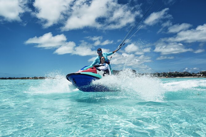 3 hours Private Kiteboarding Beginner Lesson - The first 30 minutes: wind theory, safety, and kite setup