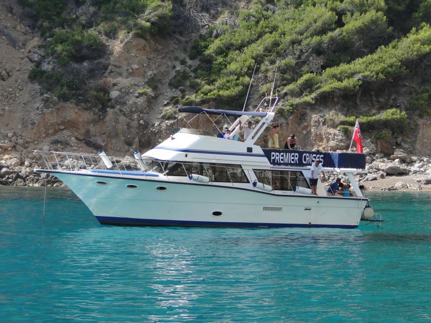 3hr Sunset Trip Drinks, Tapas SUP, Snorkel - A sunset cruise built around the water