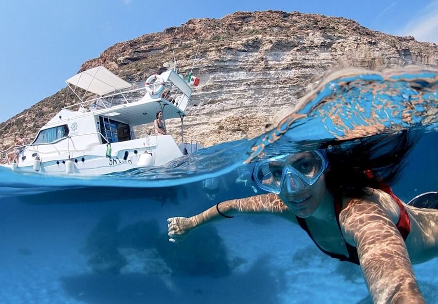 5 hours Lampedusa: Boat Tour with panino SUP e snorkeling - Key points at a glance