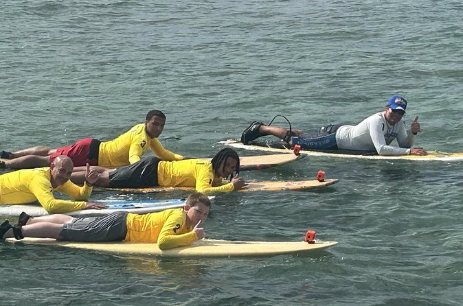 60 to 90 minutes Open Book Surfing Lesson with Certified Guide - The instructor can shape the whole experience