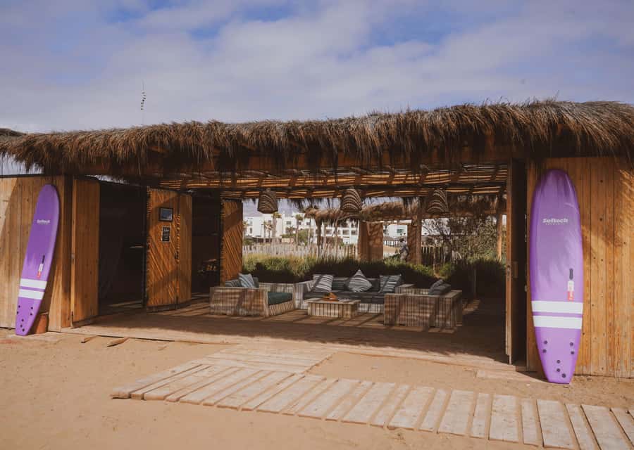 Agadir : 2 hours Surf Lesson at luxurious Sofitel - Learning the pop-up and balance