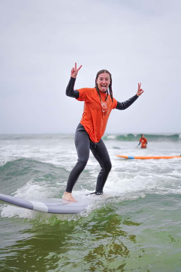 Agadir : 2 hours Surf Lesson at luxurious Sofitel - Moving from practice to the Atlantic waves