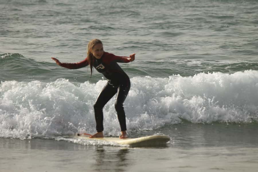 Agadir: Taghazout Beach Surf Lesson with Lunch and Transfer - The first 2 hours and 30 minutes on the beach