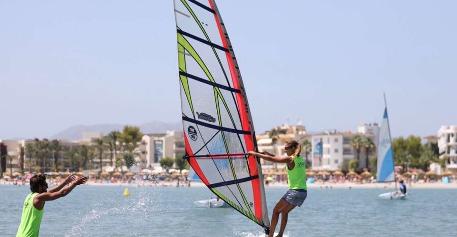 Alacudia Bay: 2-Hour Windsurfing Course - The final 30 minutes are for practice