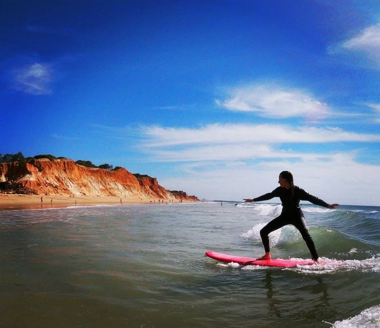 Albufeira: 2-Hour Falesia Beach Surf Lesson - Why Falésia Beach works so well for a first surf lesson