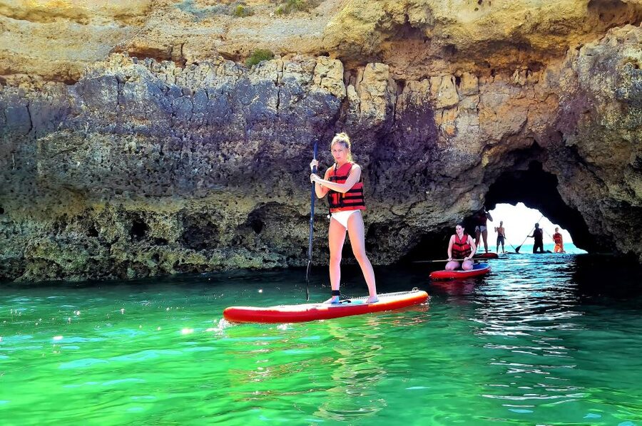 Albufeira: Stand Up Paddle Lesson and Coastal Tour - Along the cliffs and into the caves