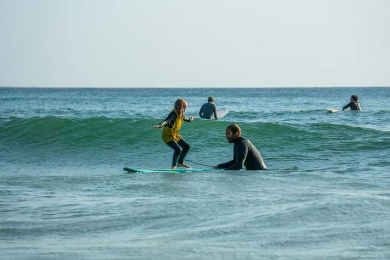 Algarve: 2-Hour Beginner Surf Lesson - What makes the instructors valuable