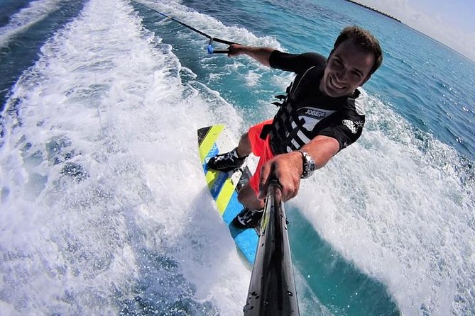 Aruba Water Skiing or Wakeboarding - A small group gives you more useful attention