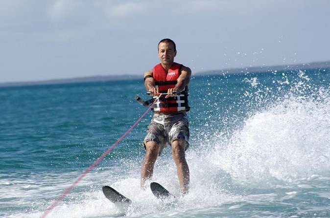 Aruba Water Skiing or Wakeboarding - Who should book this Aruba water sport