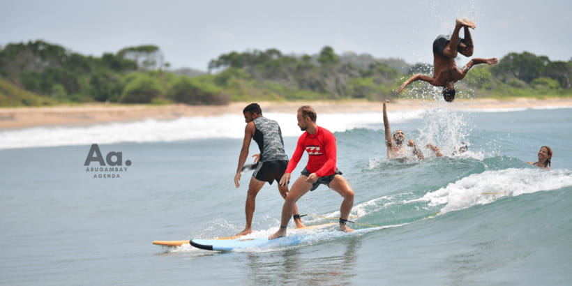 Arugam Bay Surf Lessons : Beginner Surf Experience - From your hotel to the beach by tuk-tuk