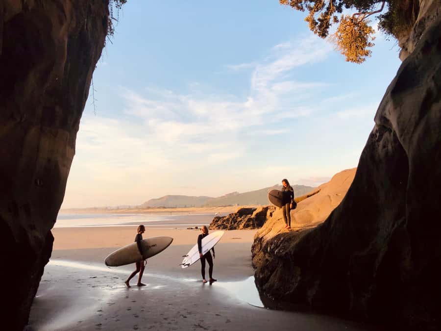 Auckland: Group Surfing Lesson with Muriwai Surf School - Why Muriwai is a good place to try surfing