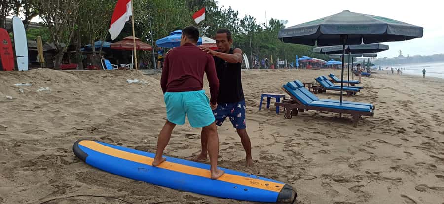 Bali: Kuta Beach Surfing Lesson (2 Hours, Local Instructor) - The 10-minute beach briefing for beginners