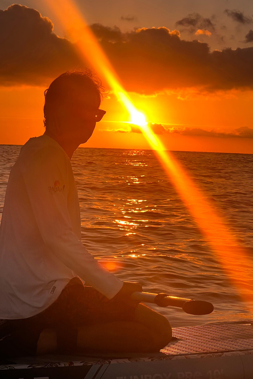 BARCELONA PADDLE SURF SUNRISE+BREAKFAST+PHOTOSVIDEOS4K+GUIDE - Watching the sky change from the water