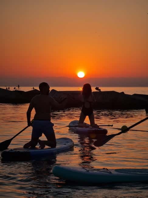 Barcelona: Paddleboarding at Sunrise. Includes: instructor, photos, equipment - Who will enjoy this most