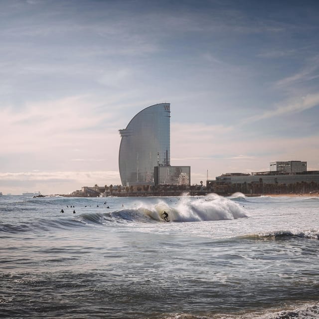 Barcelona: Sunrise or Sunset Paddle Surf with Photos - Facilities, equipment, and comfort