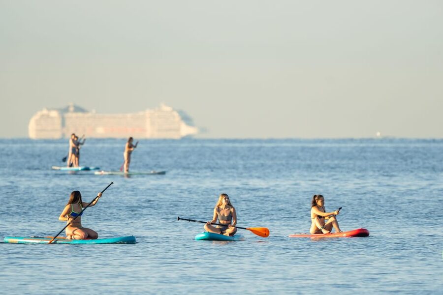Barcelona: Sunset Paddleboarding Experience with 1 Beer - Starting at Carrer de Grau i Torras 23
