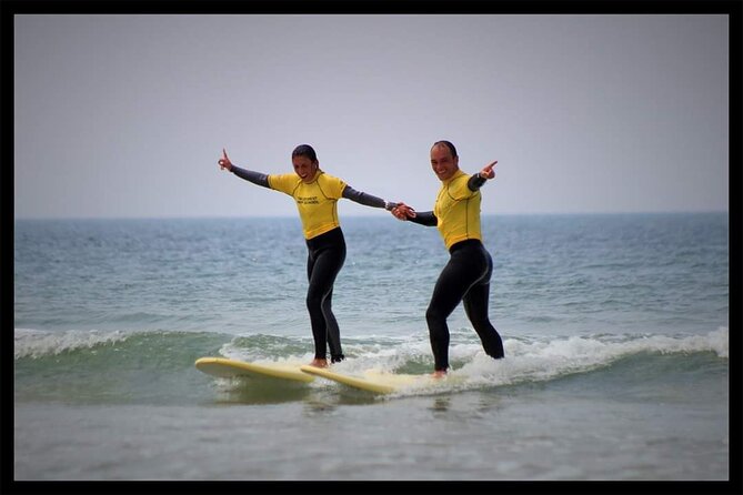 Beginner group surf lesson - What Happens During the Two-Hour Session
