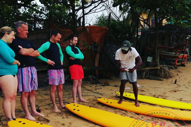 Best Surfing Experience in Sri Lanka (Single Surf Lessons) - Equipment, lockers, showers, and the small practical details