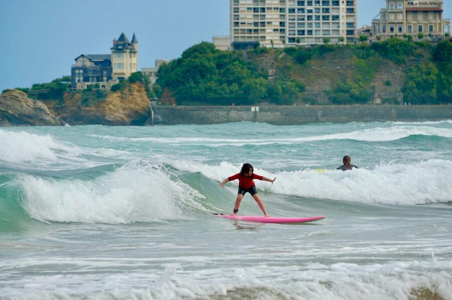 Biarritz: 1.5-Hour Group Surf Lesson - What the Small Group Really Adds