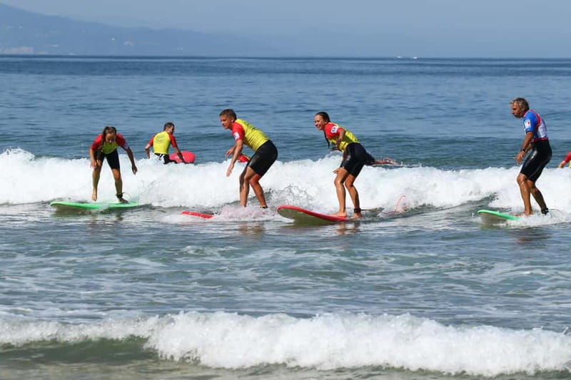 Biarritz: Surf lessons on the Côte des Basques beach - What happens during the 1h30 discovery session