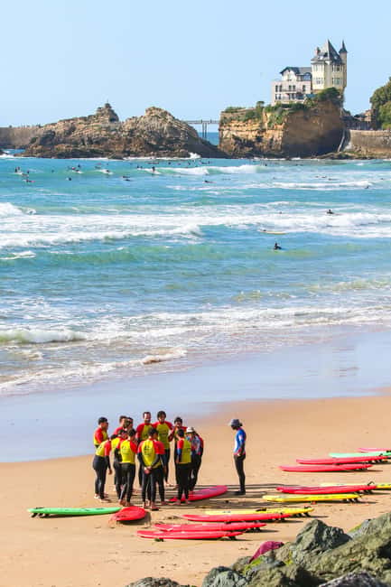 Biarritz: Surf lessons on the Côte des Basques beach - Should you book Lagoondy?