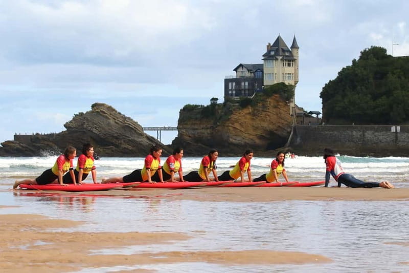 Biarritz: Surf lessons on the Côte des Basques beach - From the Lagoondy bungalow to your first wave