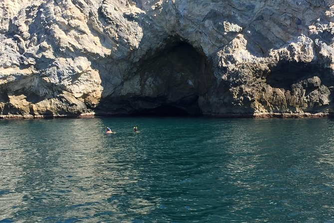 Boat trip + Paddle Surf + snorkel + aperitif + drink - Service from Ismael, Íñigo, and the wider crew