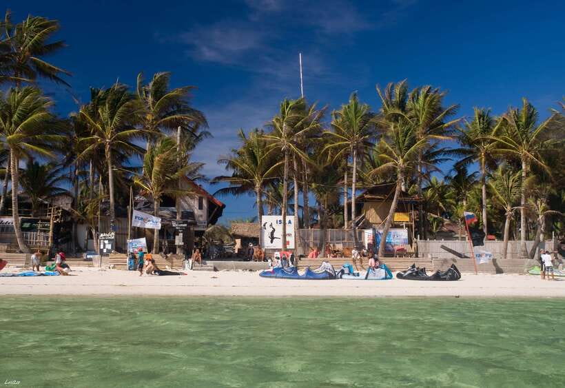 Boracay Kiteboarding Discovery Course - Starting at Isla Kitesurfing on Bolabog Beach