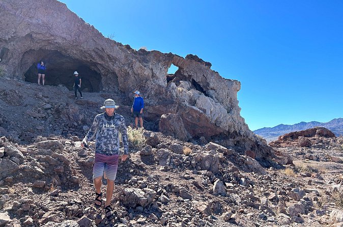 Boulder Islands Tour: Kayak, Paddleboard or Hydrobike Lake Mead - The smaller island, Fortification Hill, and the Paint Pots