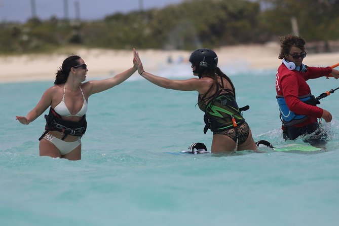 Bring A Friend Kiteboarding Lesson - Key points at a glance