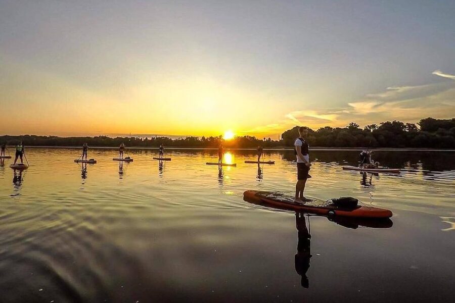 Budapest: Standup Paddleboarding Tour - Starting at Lupa Island