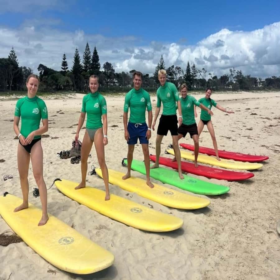 Byron Bay: Group Surf Lesson with Instructor - A small group makes the coaching more personal