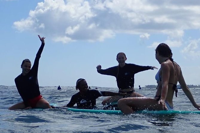 Canggu: Surfing lesson with ISA certified instructor - Equipment and useful extras
