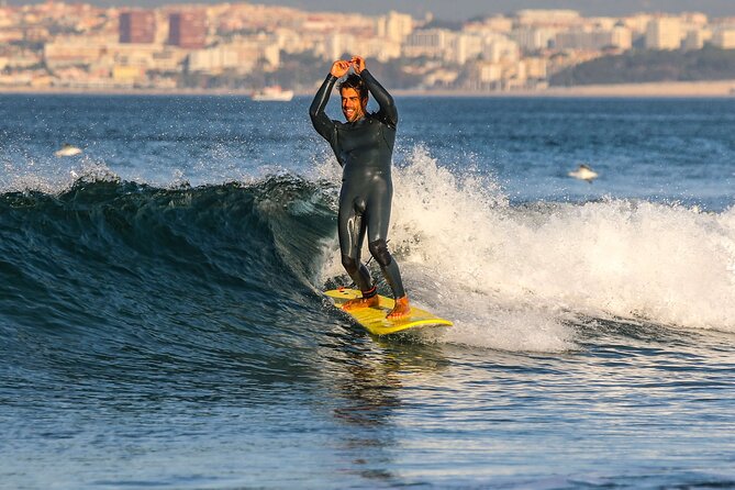 Capifórnia Surf Experience - Lisbon - Boards, wetsuits, and insurance included