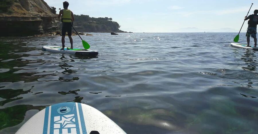 Carry-le-Rouet: Sunset tour on stand up paddle-boards - Learning the board before heading out