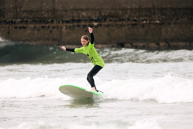 Children's School Holiday Surf Session (8-13 year olds) - Group size, safety, and confidence