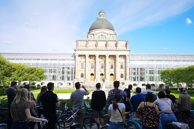 Classic Mike's Bike Tour daily @ 11.30 incl Beer Garden & Surfers - Why this bike tour works so well in Munich