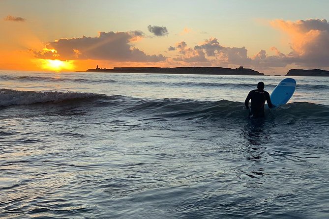 Comesurfing - Learn how to surf - Moving from the sand to the waves