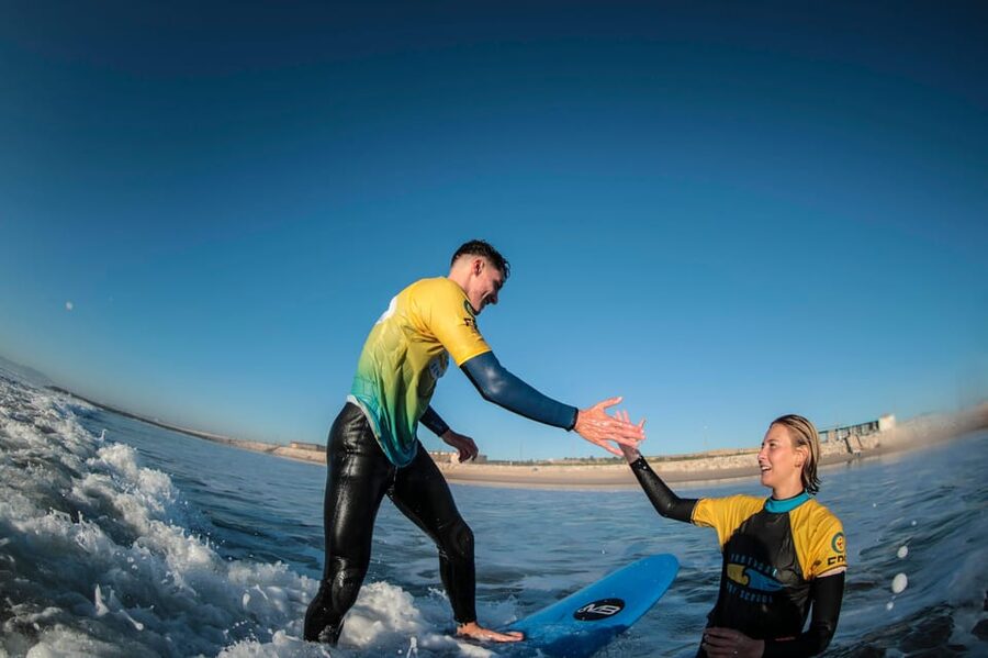 Costa da Caparica: Sunset Surf Lesson - Who will enjoy this lesson most