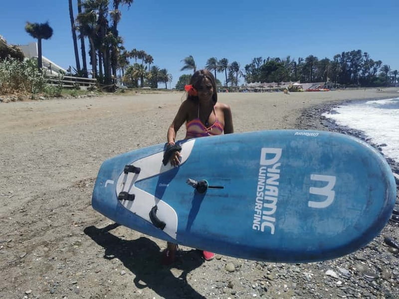 Costa del Sol: Beginner class Dynamic Windsurfing - Why the beginner format works
