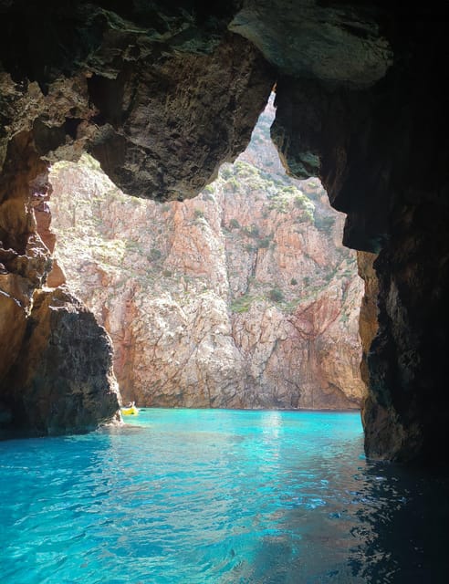 Crabonaxa: Stand up paddle SELLA Diavolo Poetto Calamosca - Returning past Coccodrillo and Fungo